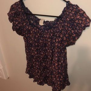 🛒Navy and pink floral shirt